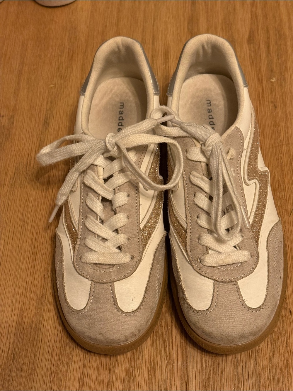 Madden Girl Women's Cream & Taupe Lace-Up Retro Sneakers